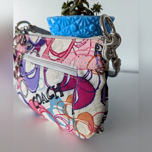 Coach Poppy Mini Bag, Wristlet - Picture 2 of 8